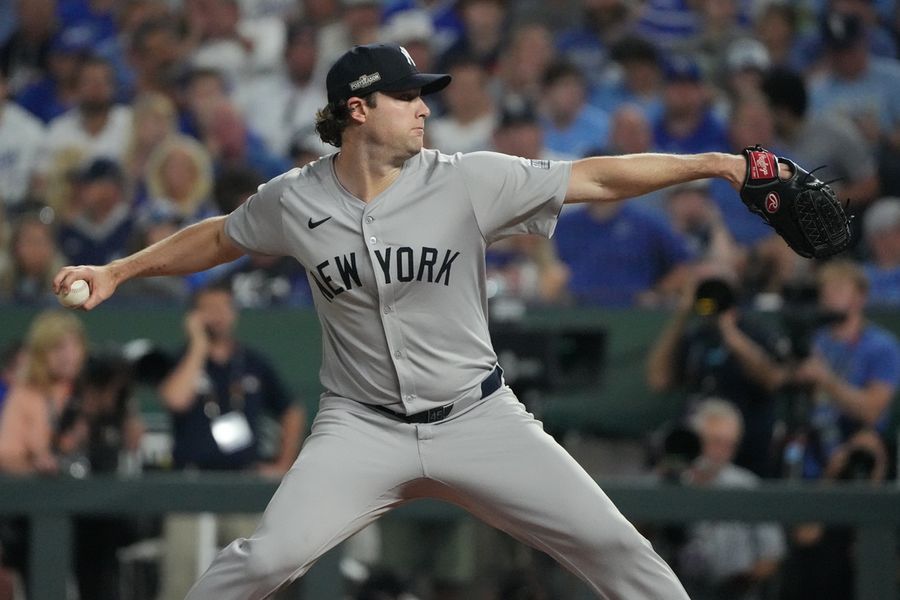 MLB: ALDS-New York Yankees at Kansas City Royals