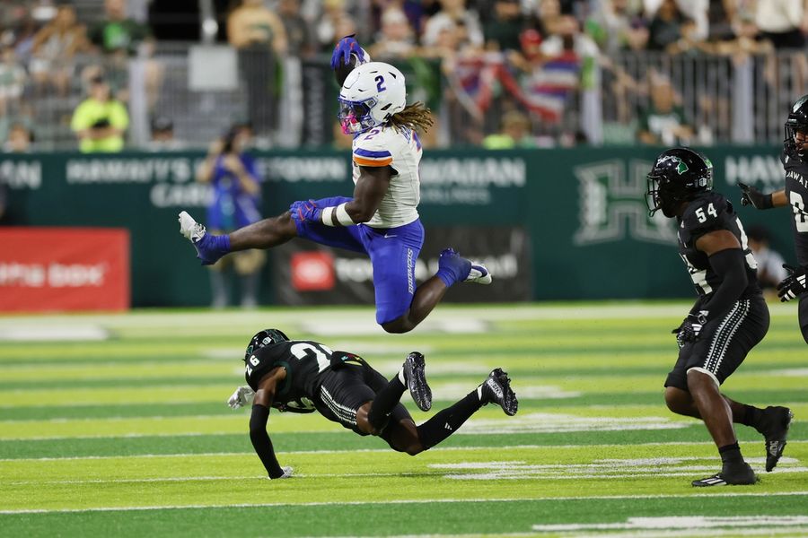 NCAA Football: Boise State at Hawaii