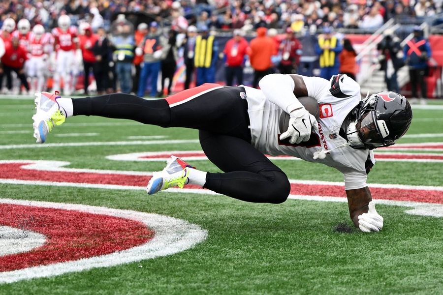 NFL: Houston Texans at New England Patriots