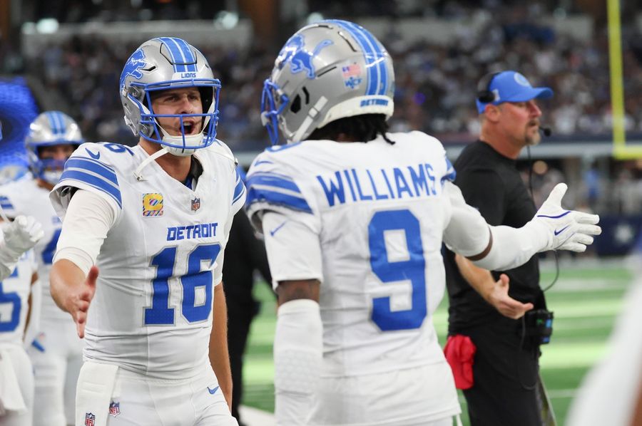 NFL: Detroit Lions at Dallas Cowboys