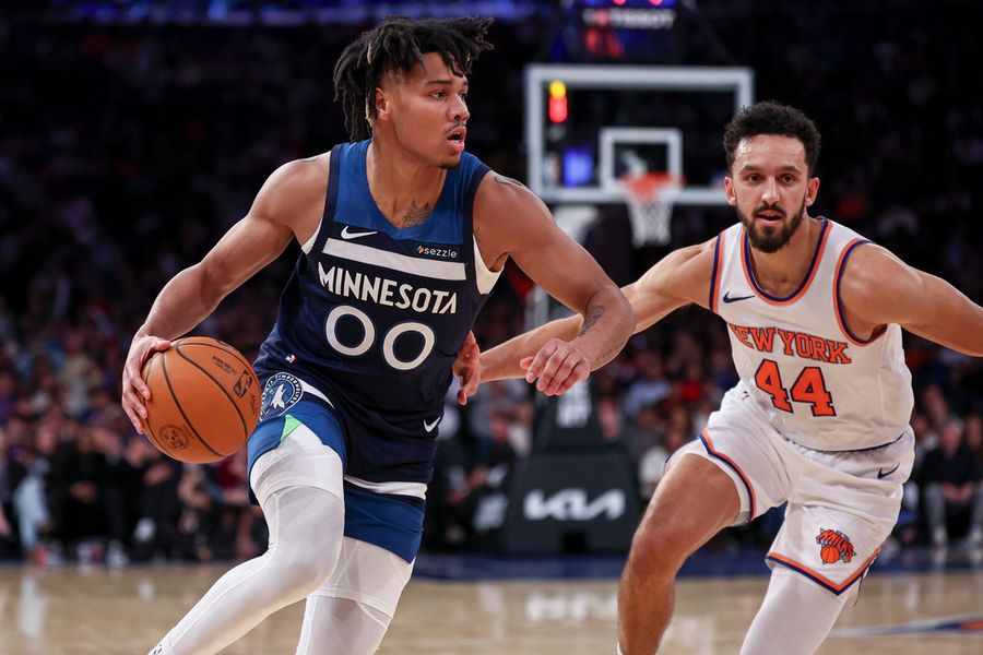 Wolves G Terrence Shannon Jr. (foot) out 2-4 weeks