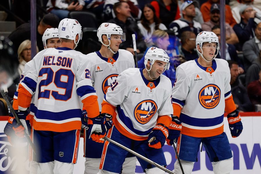 NHL: New York Islanders at Colorado Avalanche