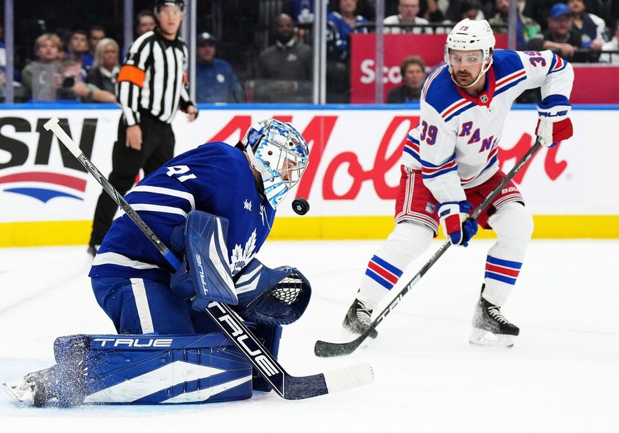 NHL: New York Rangers at Toronto Maple Leafs