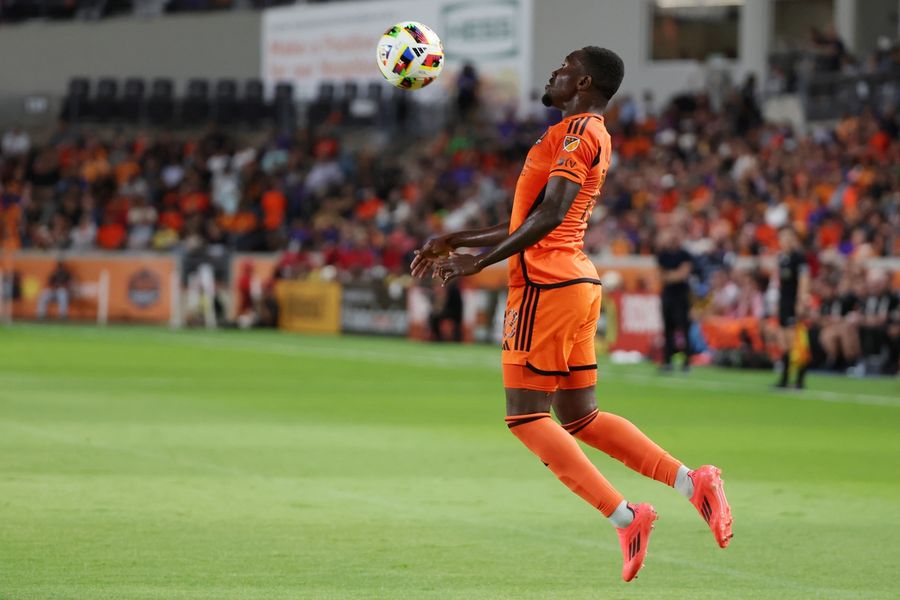 Dynamo aim for first-ever win at Seattle to open playoffs