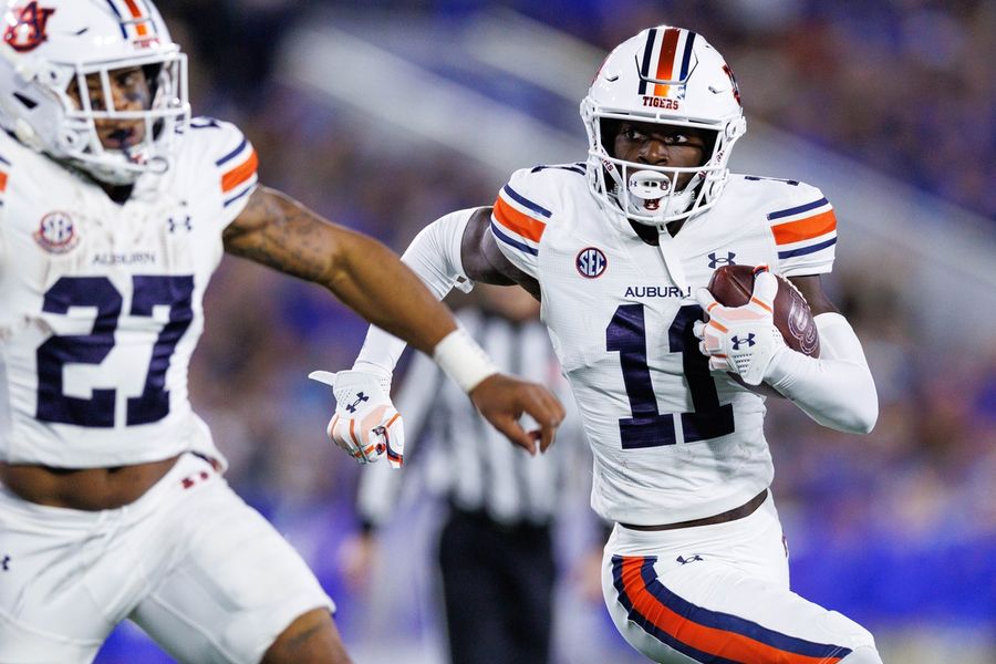 NCAA Football: Auburn at Kentucky