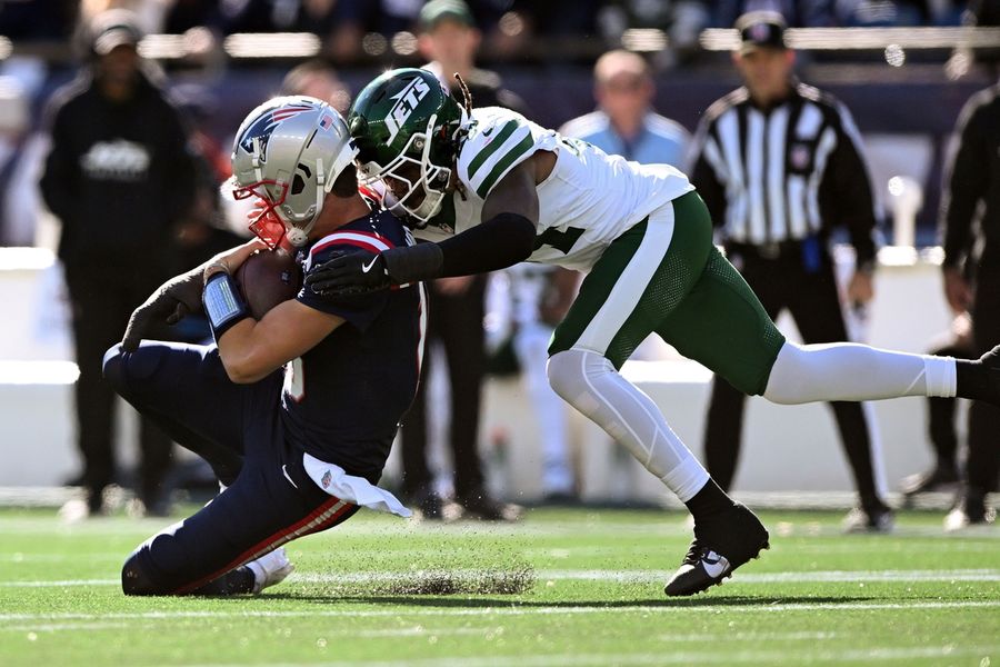 NFL: New York Jets at New England Patriots