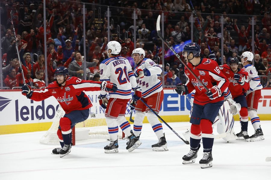 NHL: New York Rangers at Washington Capitals