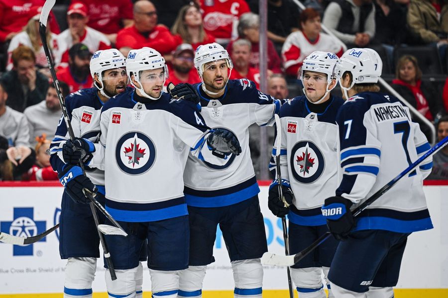 NHL: Winnipeg Jets at Detroit Red Wings