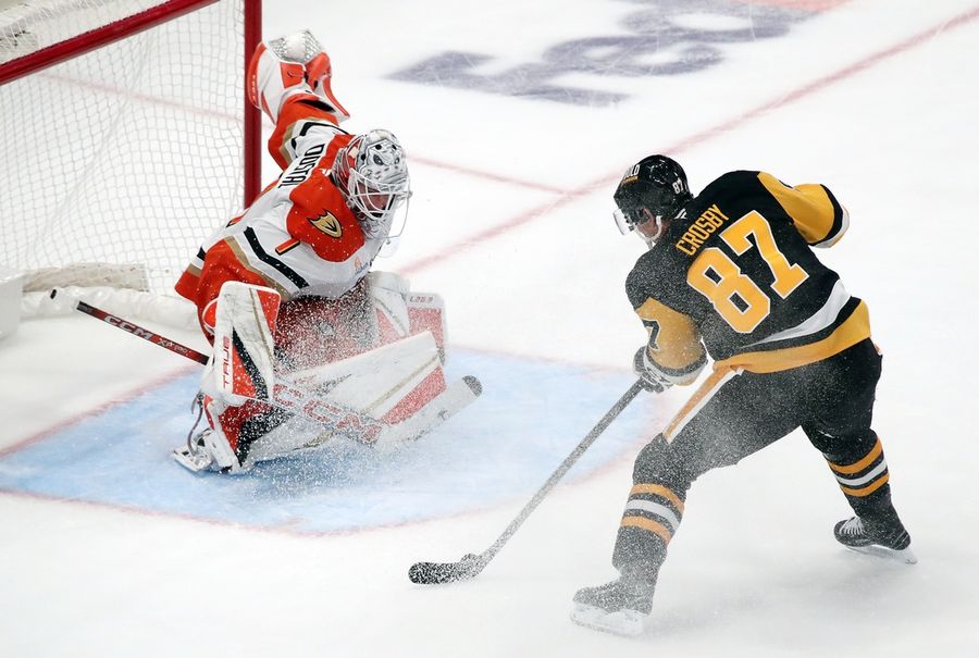NHL: Anaheim Ducks at Pittsburgh Penguins