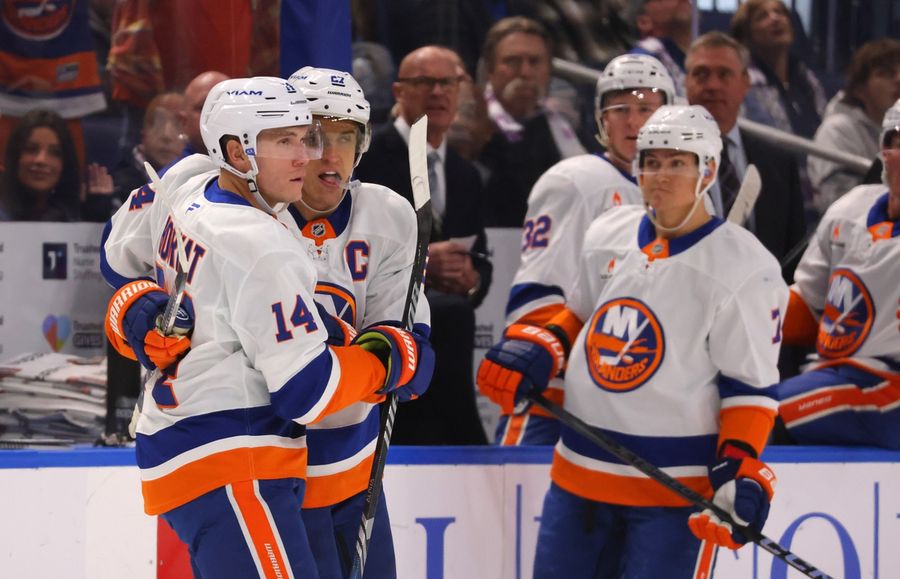 Short-handed Islanders aim to quell Penguins' momentum