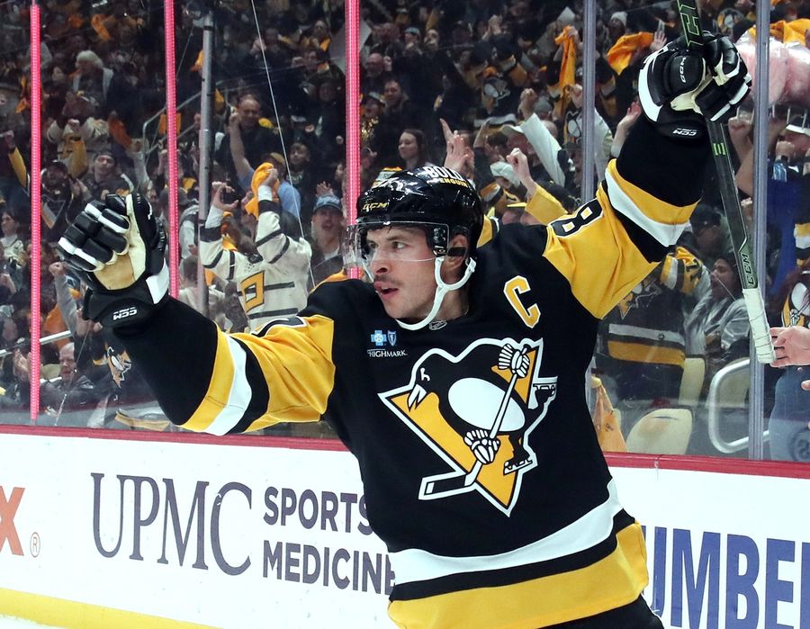 Sidney Crosby scores twice again, Penguins sink Habs
