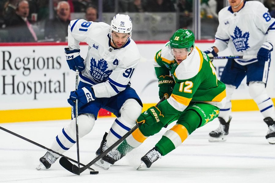 NHL: Toronto Maple Leafs at Minnesota Wild