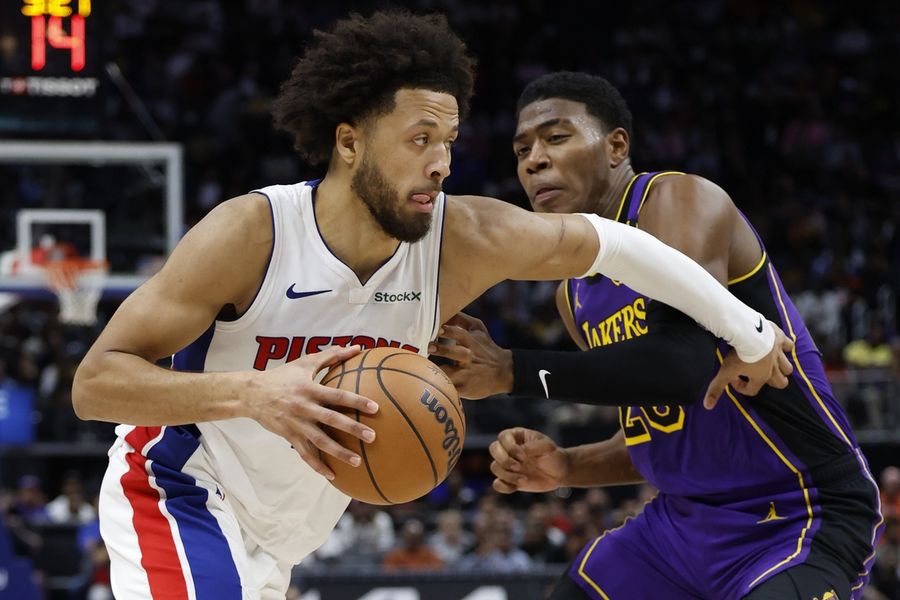 NBA: Los Angeles Lakers at Detroit Pistons