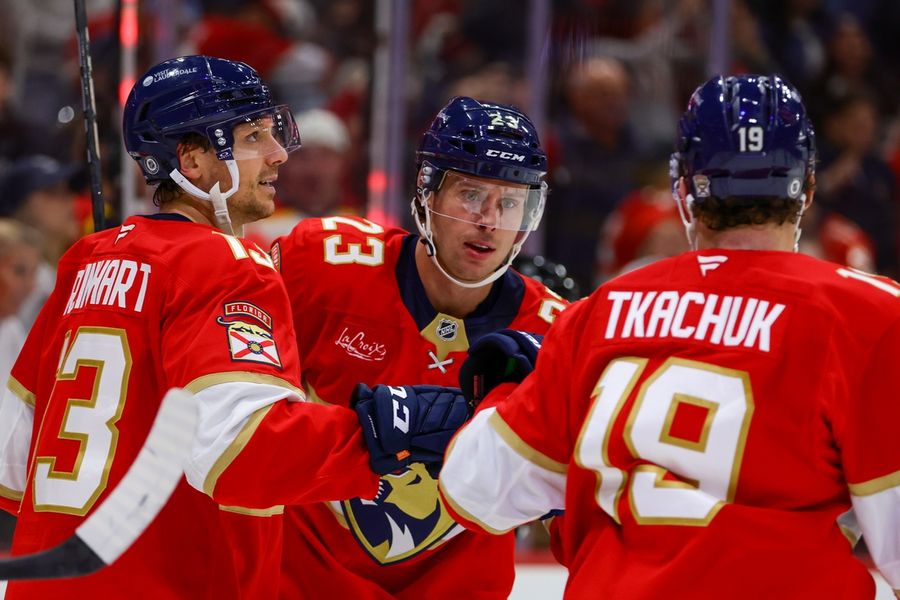 NHL: Nashville Predators at Florida Panthers