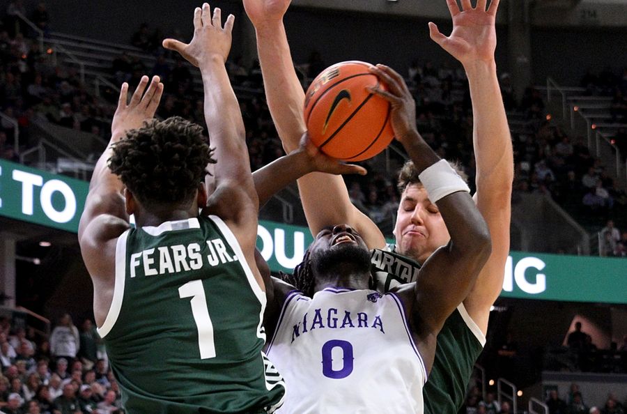 NCAA Basketball: Niagara at Michigan State
