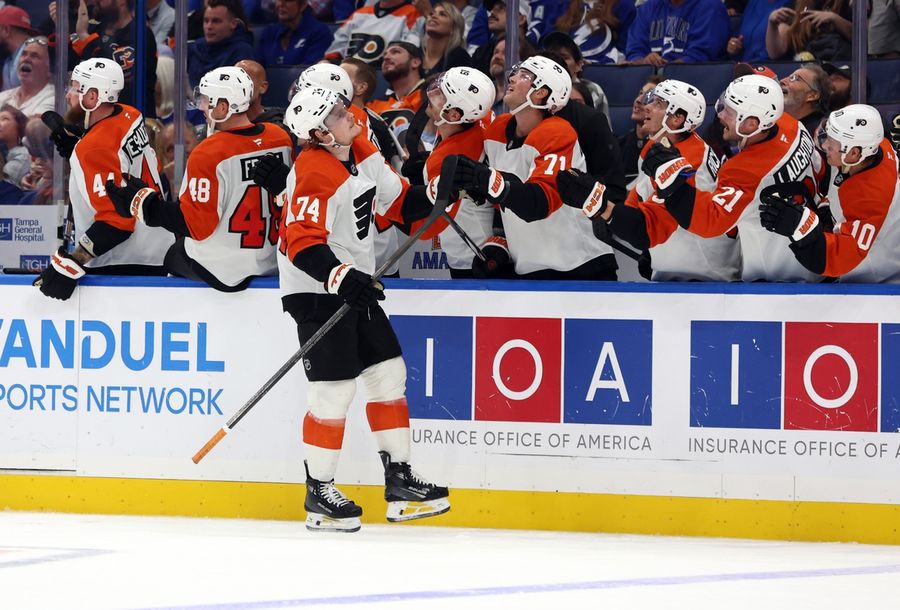 NHL: Philadelphia Flyers at Tampa Bay Lightning