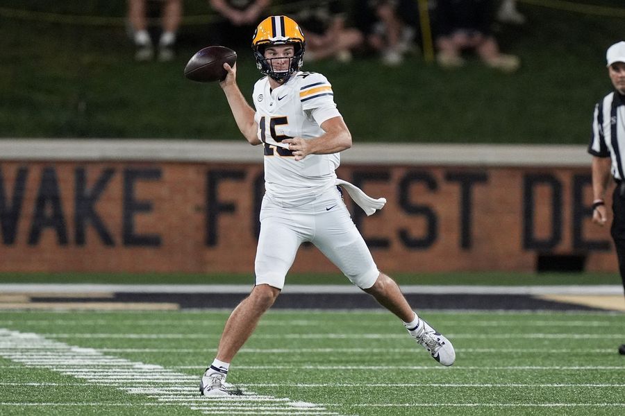 NCAA Football: California at Wake Forest