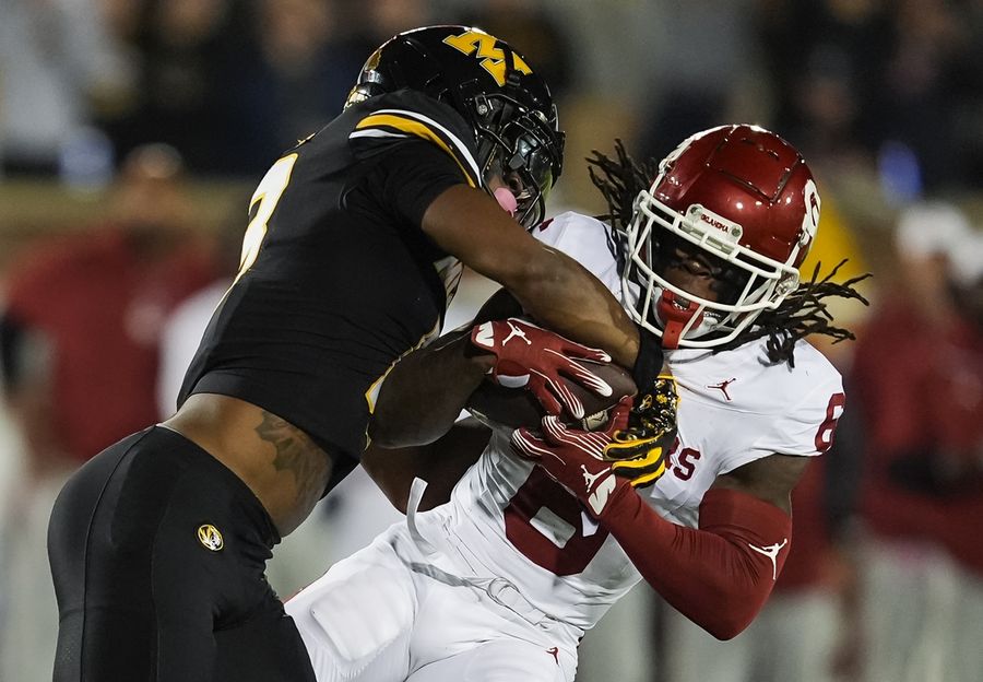 NCAA Football: Oklahoma at Missouri