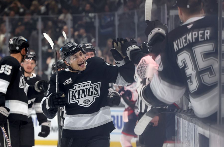 NHL: Columbus Blue Jackets at Los Angeles Kings