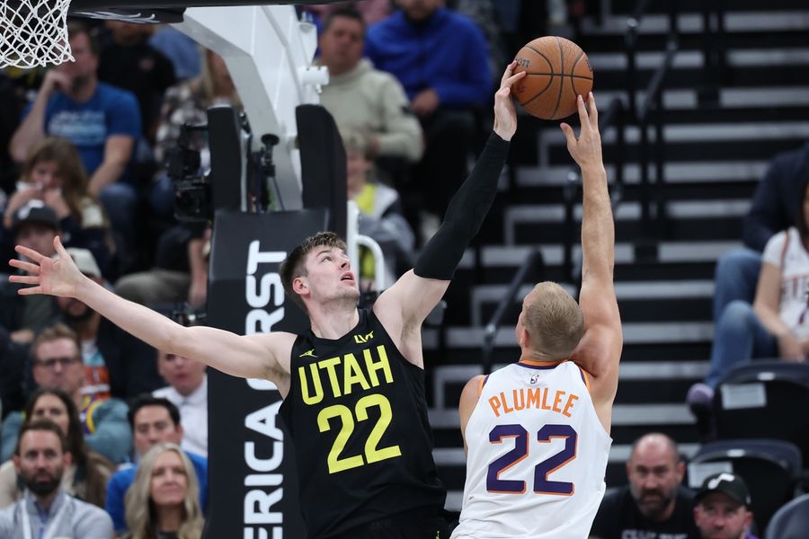 NBA: Phoenix Suns at Utah Jazz