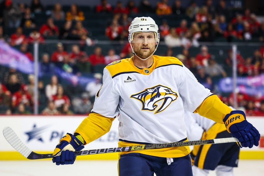 NHL: Nashville Predators at Calgary Flames