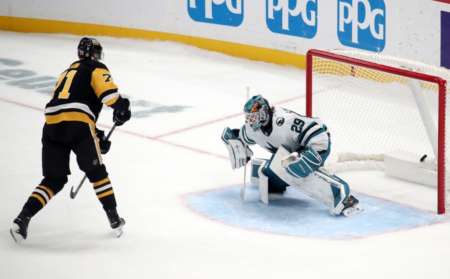NHL: San Jose Sharks at Pittsburgh Penguins