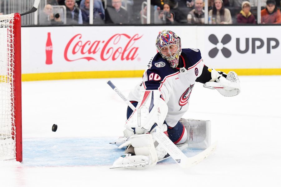 NHL: Columbus Blue Jackets at Boston Bruins