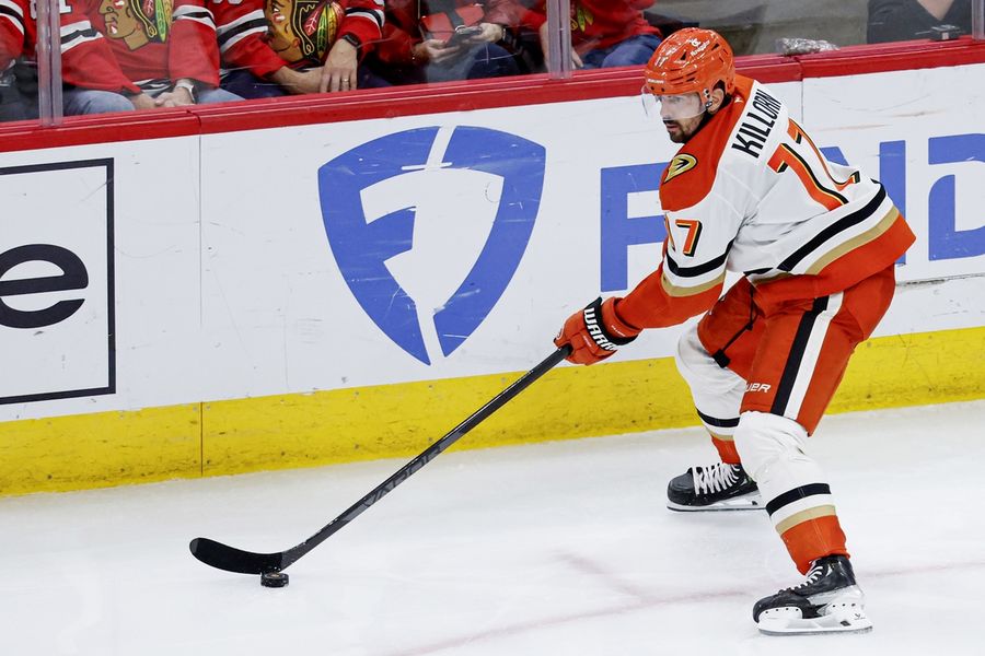 NHL: Anaheim Ducks at Chicago Blackhawks