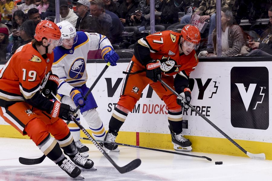 NHL: Buffalo Sabres at Anaheim Ducks