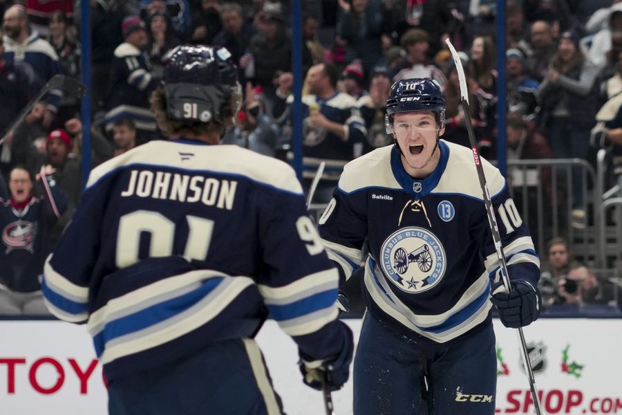 NHL: Carolina Hurricanes at Columbus Blue Jackets
