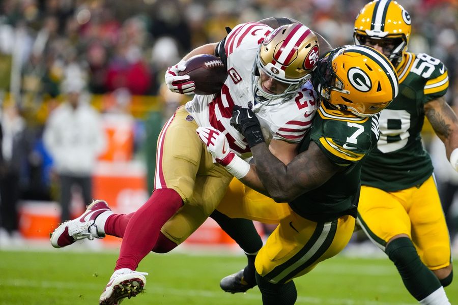 NFL: San Francisco 49ers at Green Bay Packers