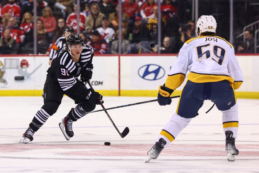 NHL: Nashville Predators at New Jersey Devils