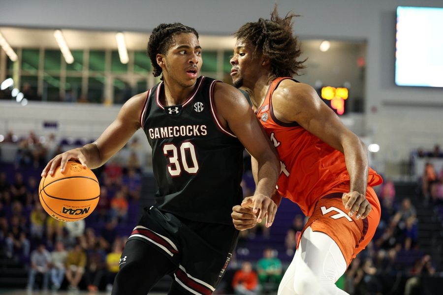 South Carolina looks to steady ship against South Carolina Upstate