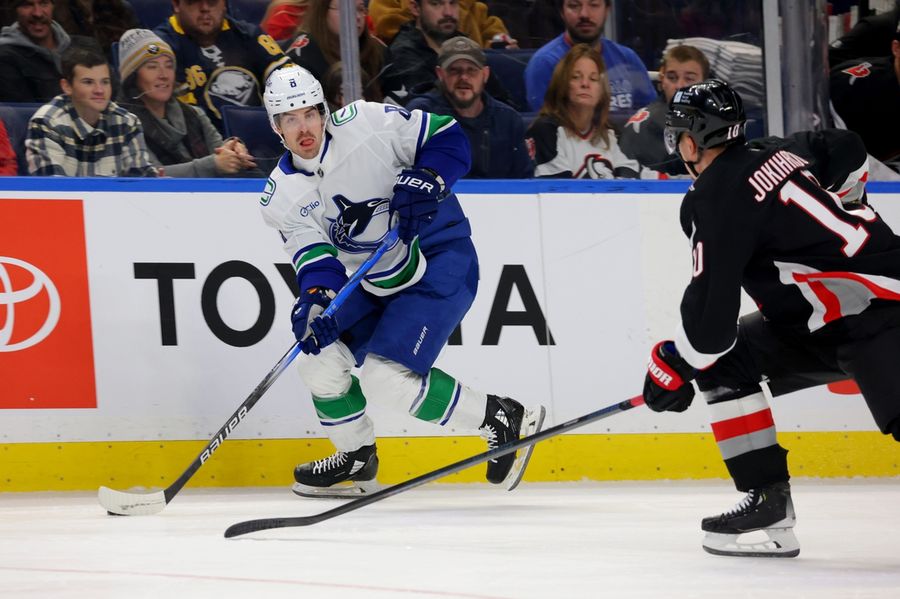 NHL: Vancouver Canucks at Buffalo Sabres