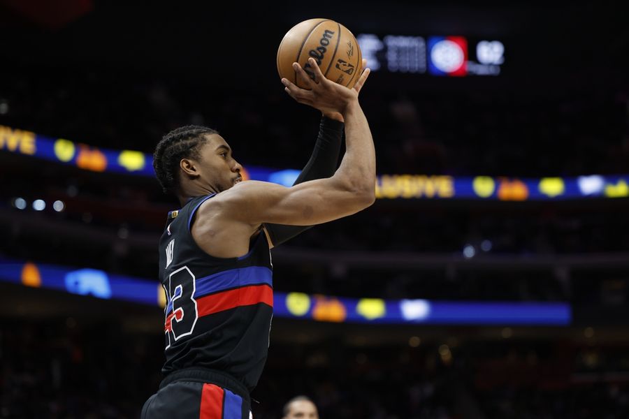 NBA: Philadelphia 76ers at Detroit Pistons