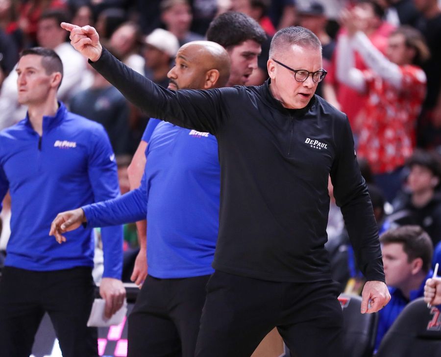 Northwestern prepares for rivalry game vs. struggling DePaul