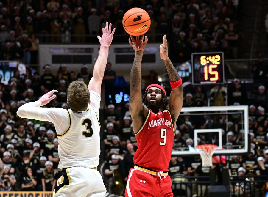 Braden Smith powers No. 8 Purdue past Maryland