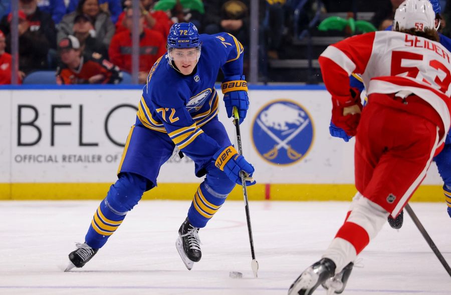 NHL: Detroit Red Wings at Buffalo Sabres