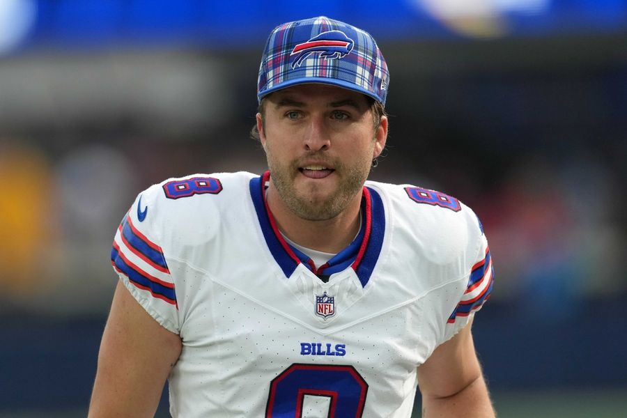 NFL: Buffalo Bills at Los Angeles Rams