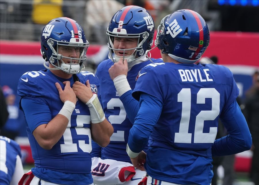 Tommy DeVito in concussion protocol as Giants sort through QB options