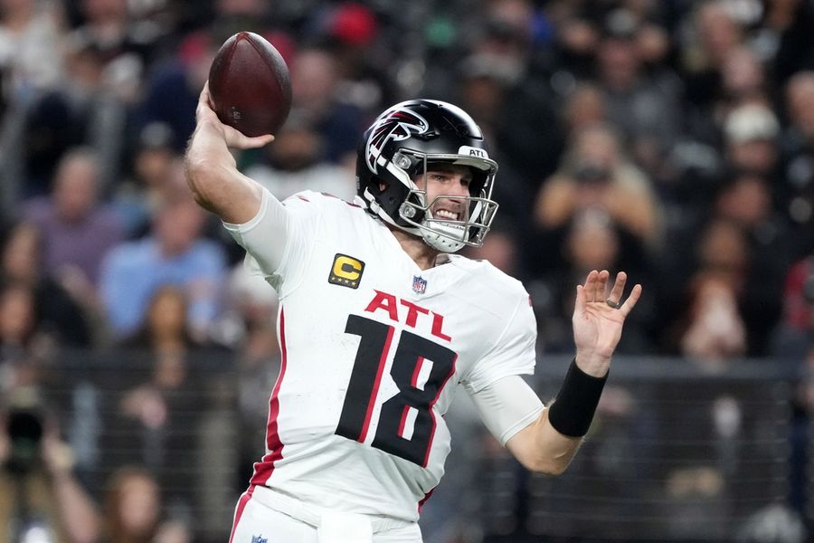 NFL: Atlanta Falcons at Las Vegas Raiders