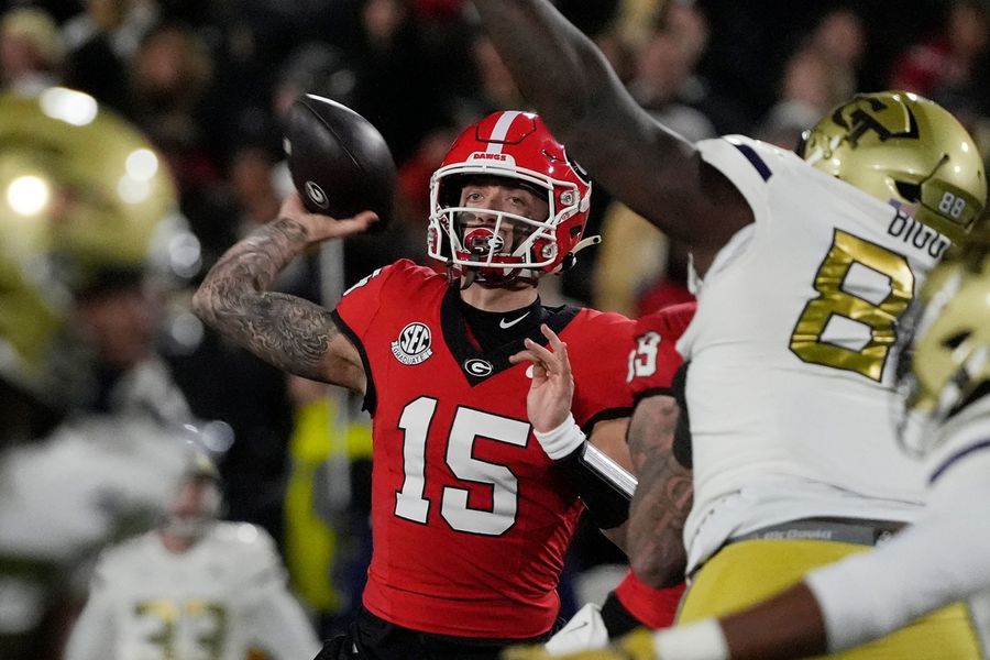 Report: Georgia QB Carson Beck out for CFP quarterfinals