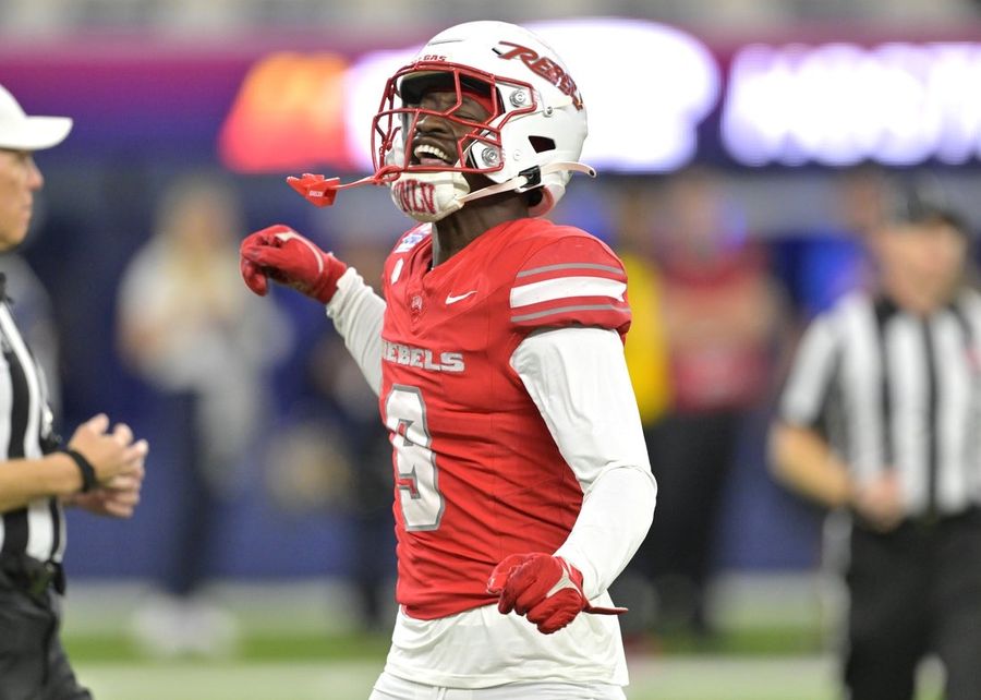 NCAA Football: LA Bowl-California at UNLV