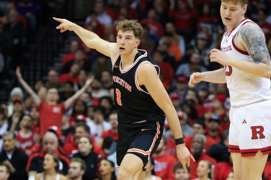 Basketball de la NCAA: nunca olvides el tributo al clásico-princeton en Rutgers