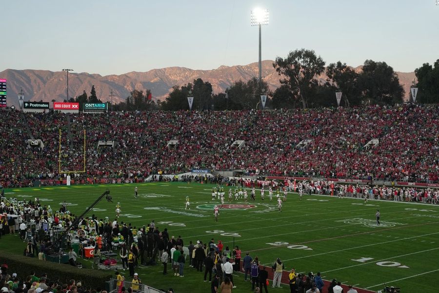 CFP dates, times locked in; Rose Bowl moves up one hour