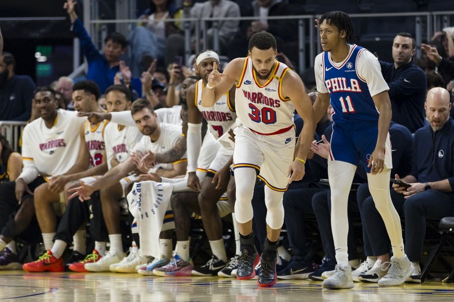 NBA: Philadelphia 76ers at Golden State Warriors