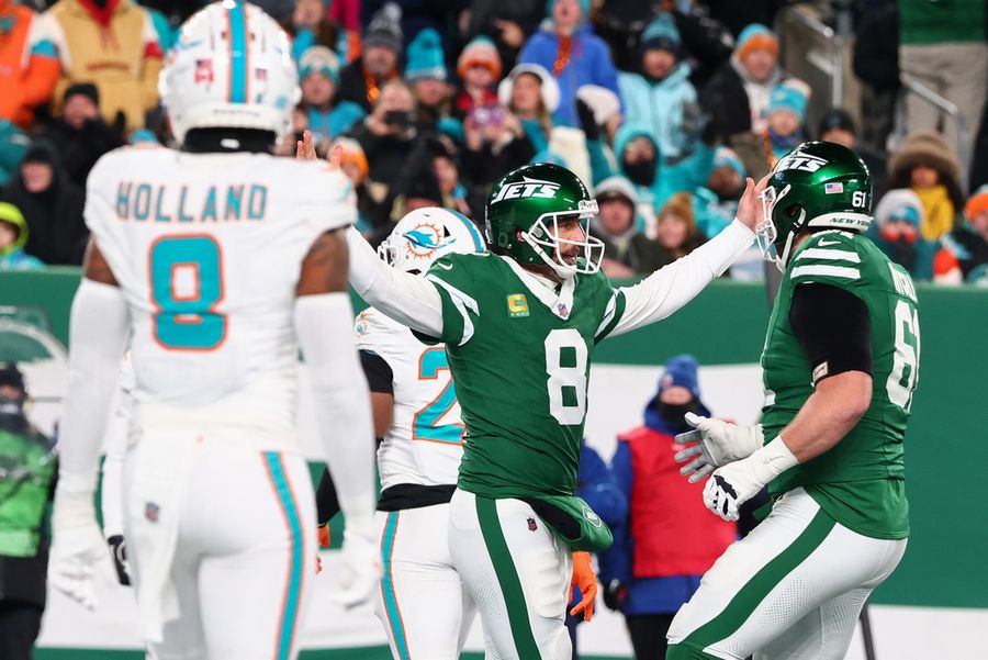 NFL: Miami Dolphins at New York Jets