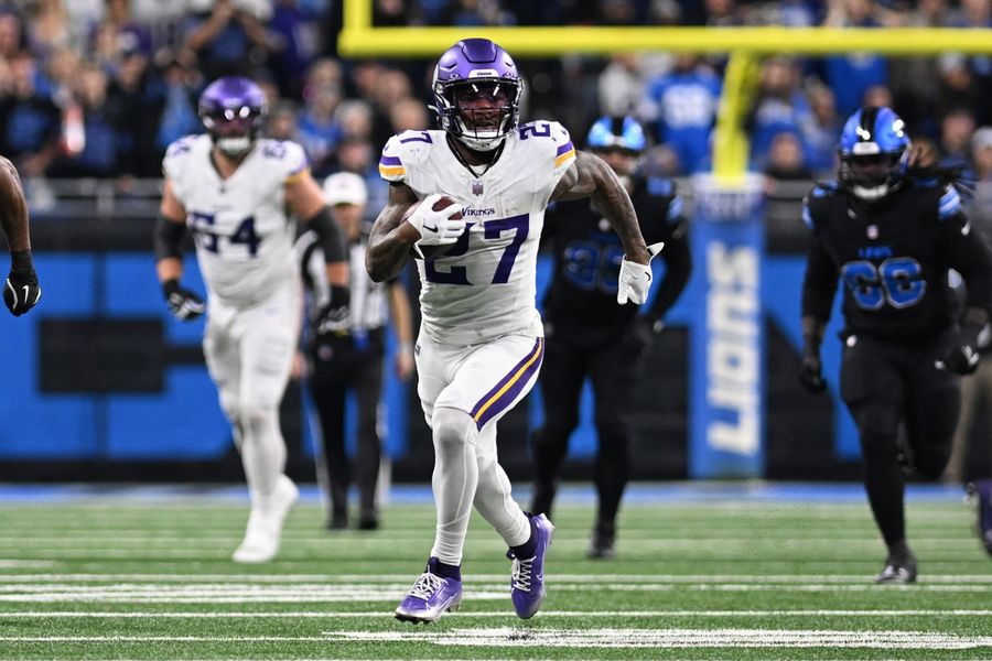 NFL: Minnesota Vikings at Detroit Lions