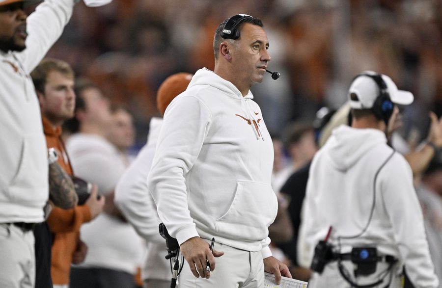 Report: Texas, Steve Sarkisian agree to 7-year deal