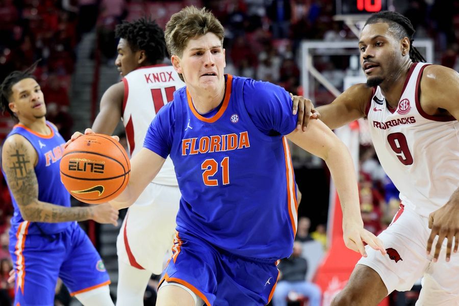 NCAA Basketball: Florida at Arkansas